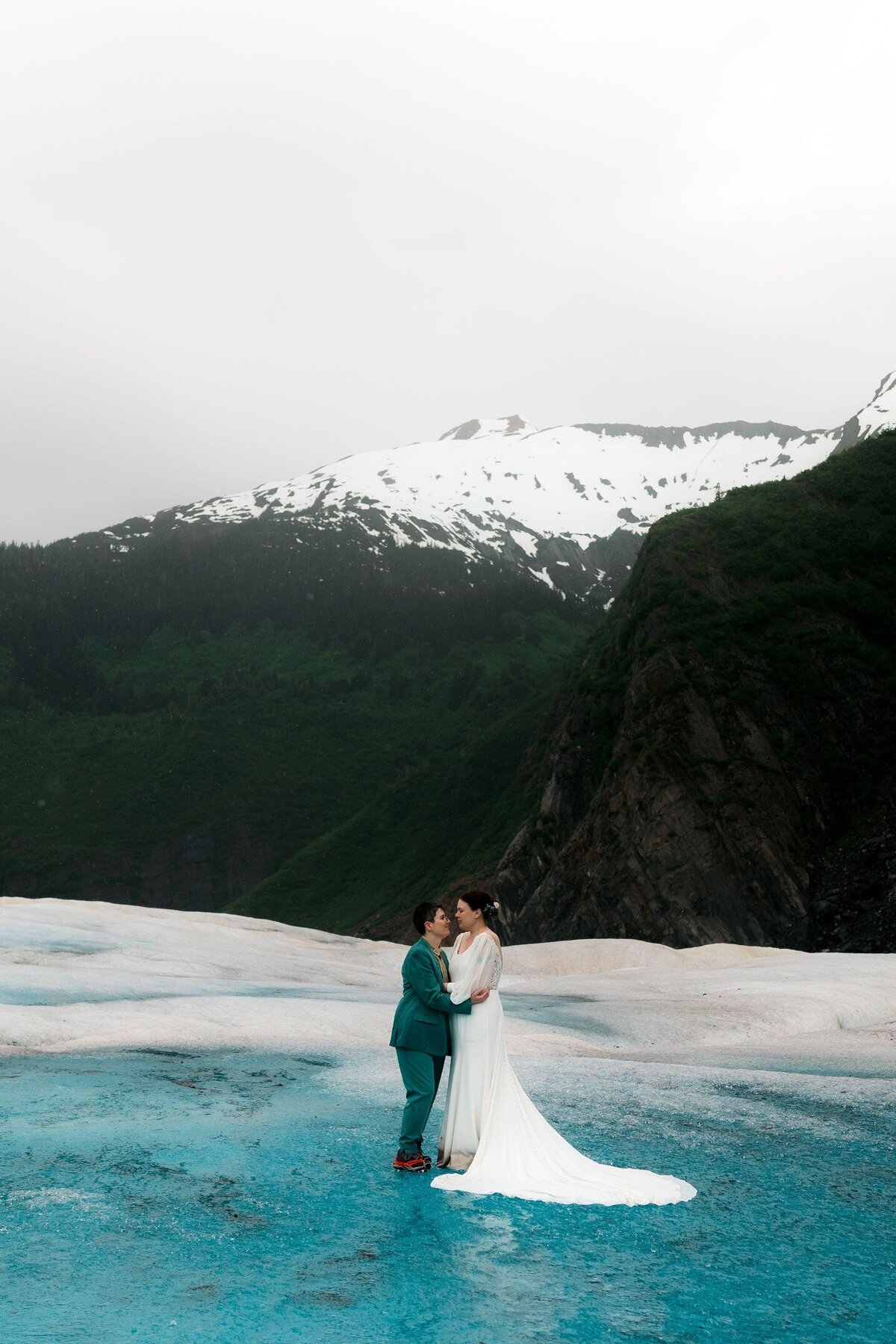 elope-in-minnesota-359