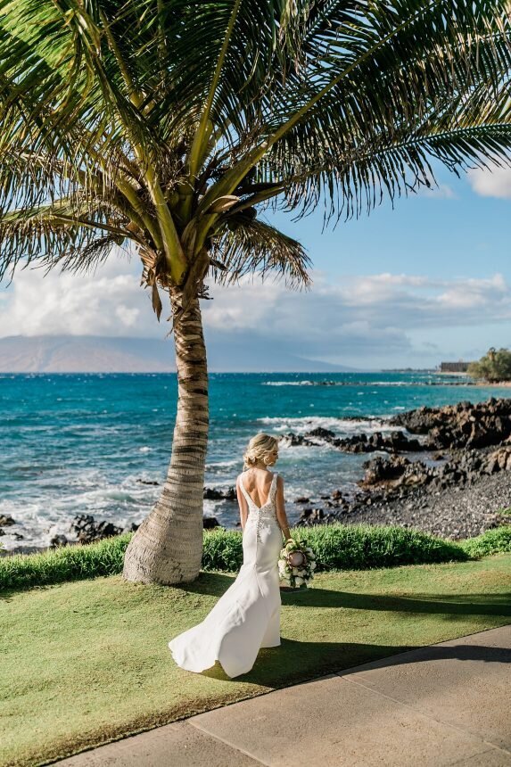 hawaii-elopement-photographer_0003-scaled-573x860