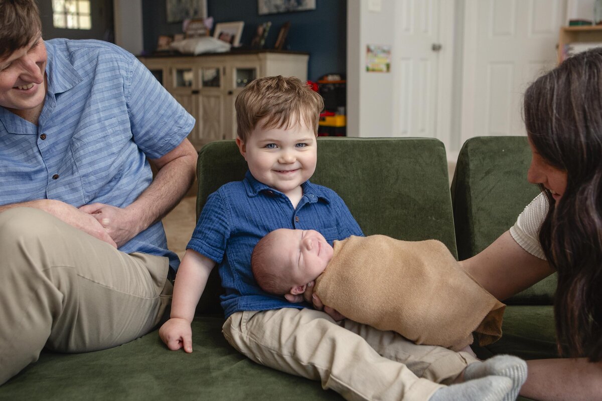 Dunwoody Newborn photographer