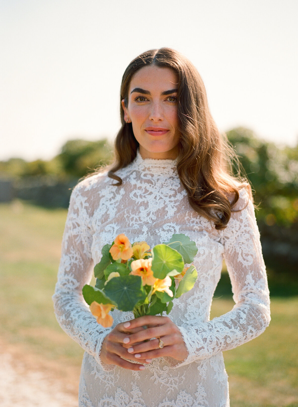 Marthas-vineyard-wedding-planner-kg-events-design-luxury-destination-weddings-private-events-corporate-events-aquinnah-ma-event-designer-outermost-inn-outdoor-tented-wedding-reception-black-frame-tent-20