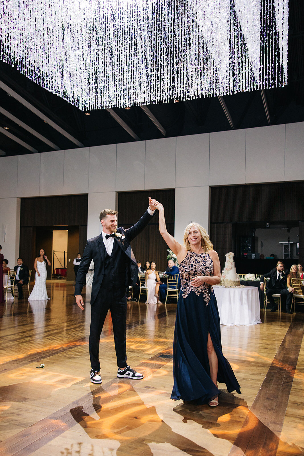 Nashville-Wedding-Country-Music-Hall-of-Fame-Wedding-111