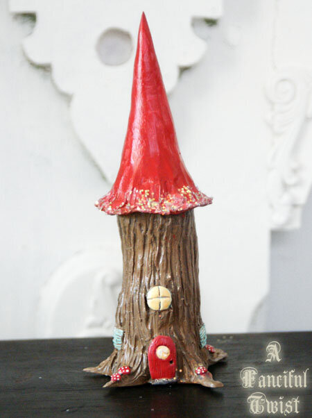 red-rood-elfin-tree-house-1