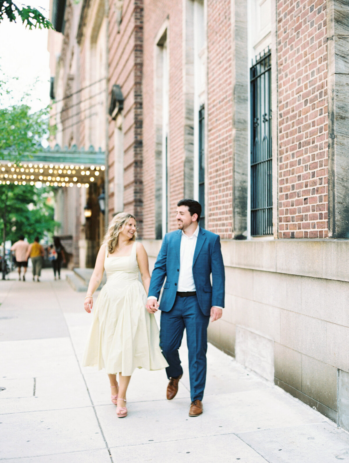 HannahDylanFilm-Mount-Vernon-Patterson-Park-Engagement-Session-Baltimore-Wedding-Phootgrapher-Nicole-Simensky-Photography-8