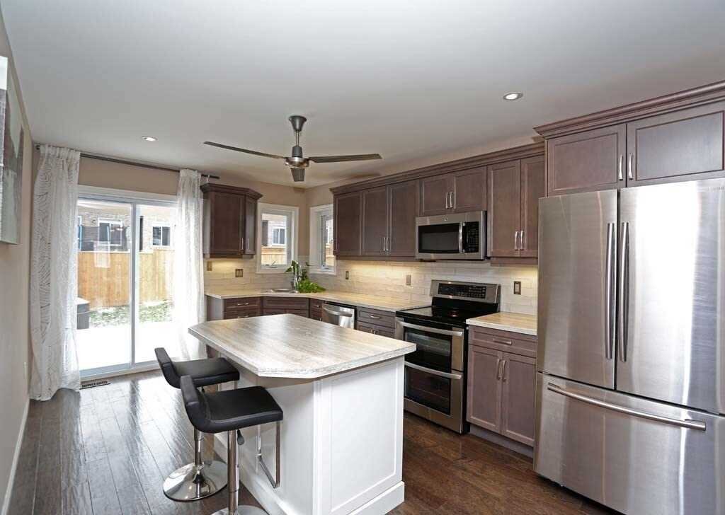 202 Wedgewood Dr Woodstock ontario 10