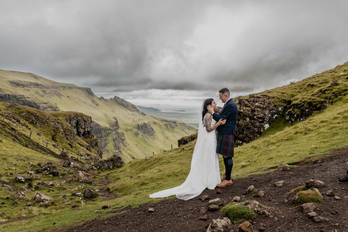 Liminal-Wonderland-Scottish-Skye-Wedding-Photographer043