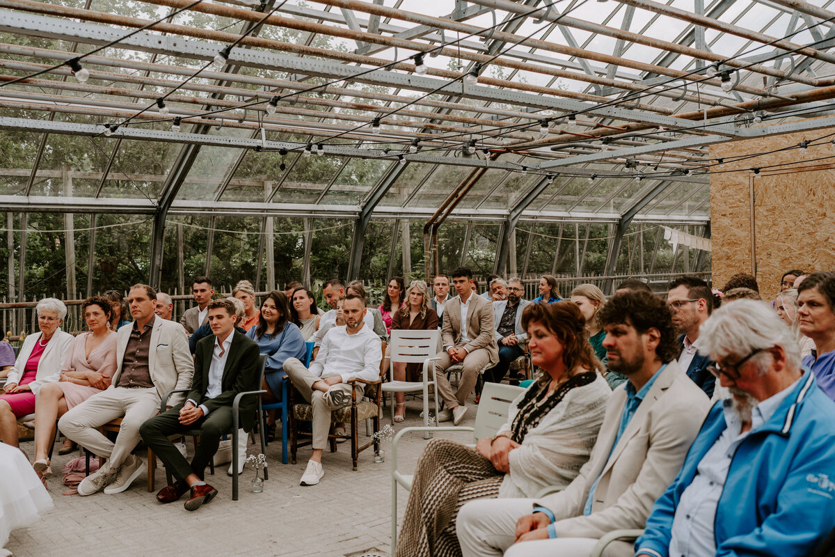 Trouwfotograaf in Zeeland. De leukste trouwlocaties in Zeeland vind je in deze blog. Door everatilroefotografie, trouwfotograaf in Middelburg,Zeeland