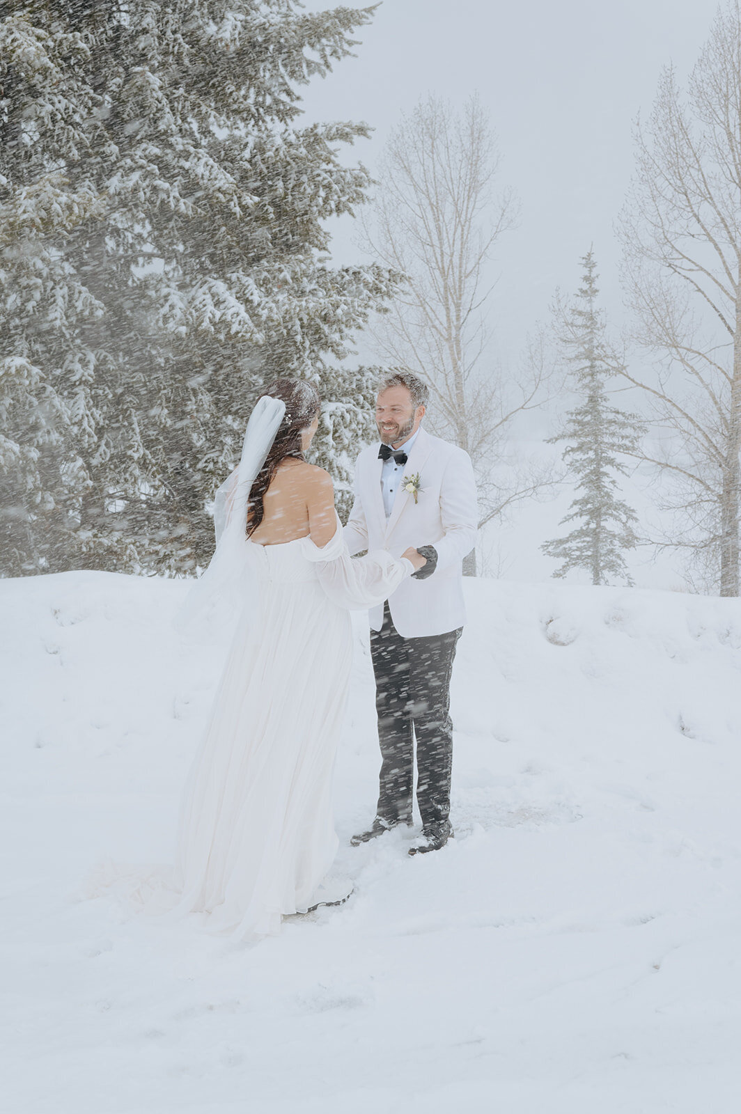 Winter-Elopement-B-T-58