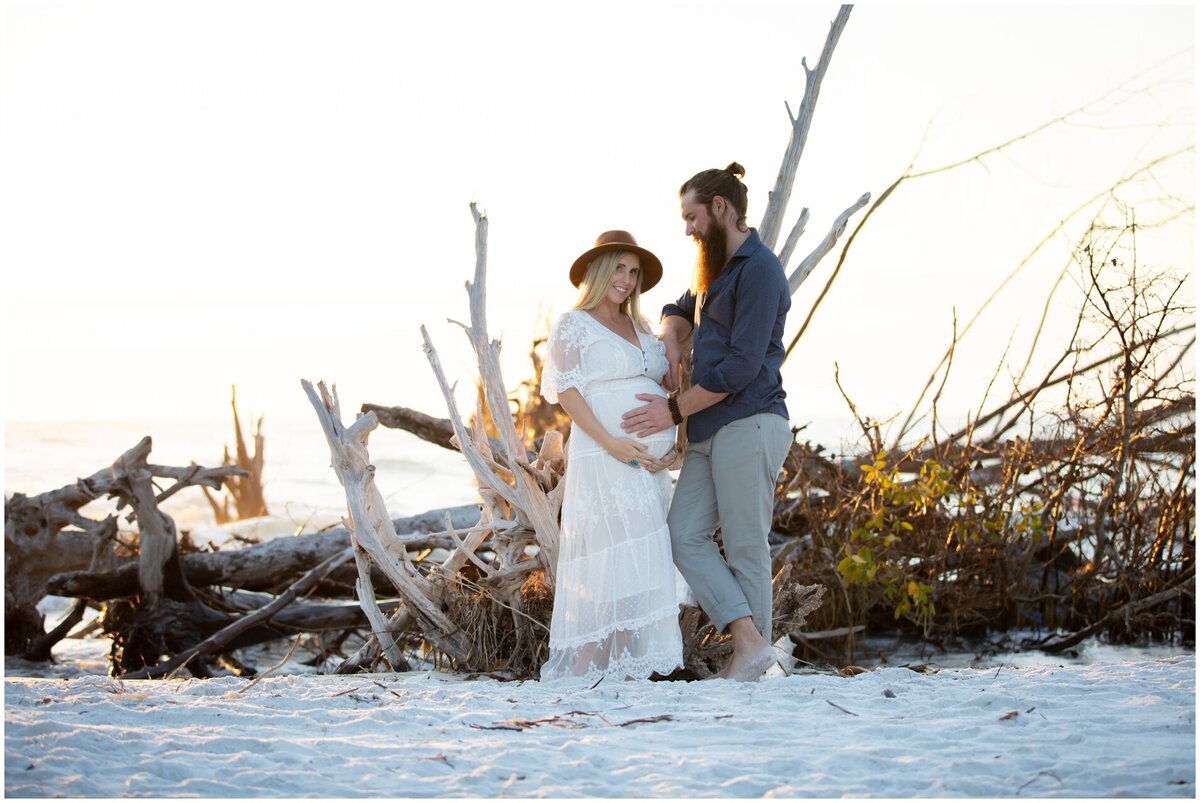 Maternity Photography on Longboat Key at Beer Can Island at sunset