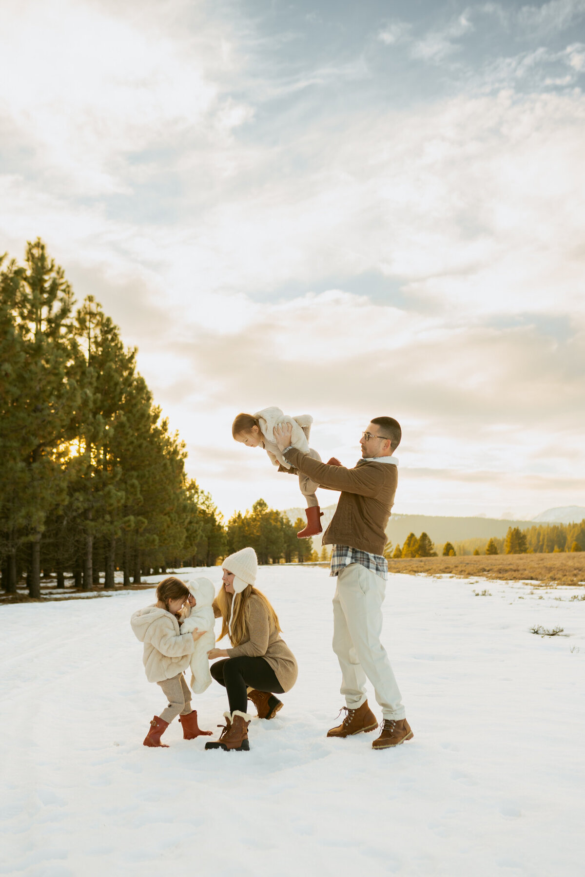 Lake Tahoe-Family-Photographer-48