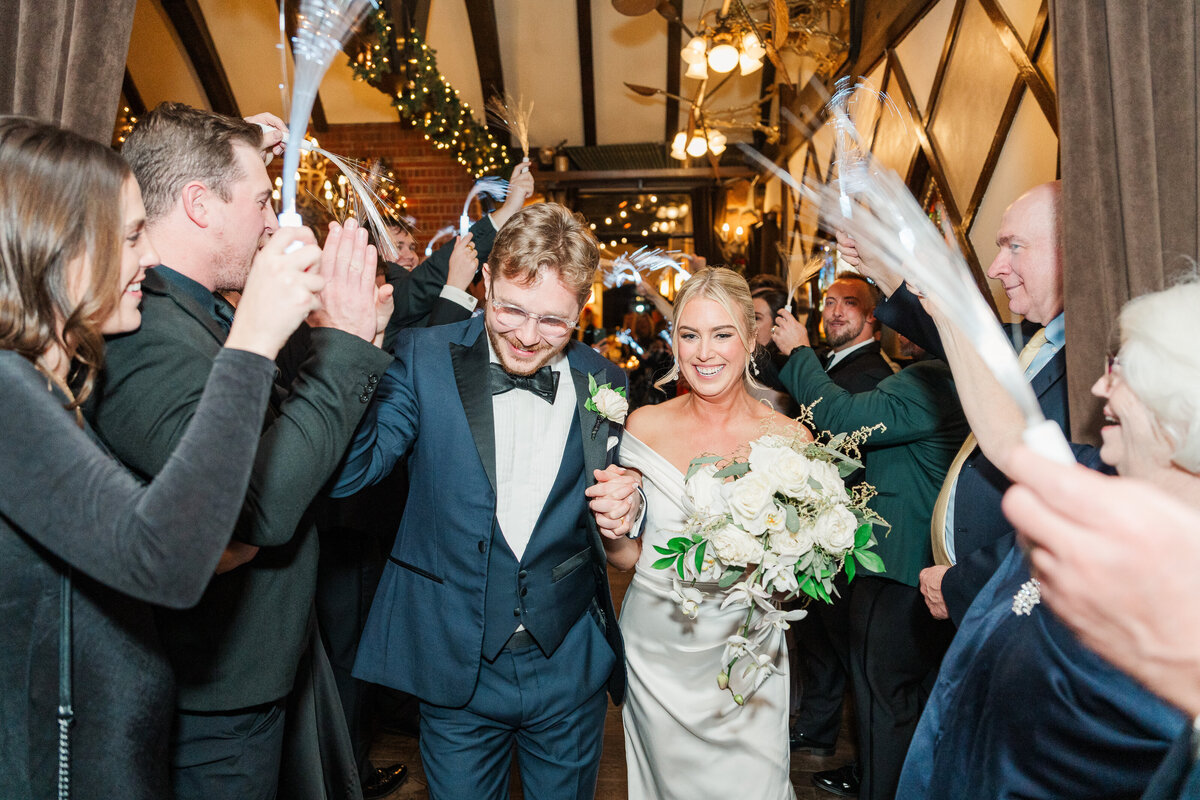 Wellshire Denver Colorado Classic Winter Wedding Elena Spraguer Photography 0135