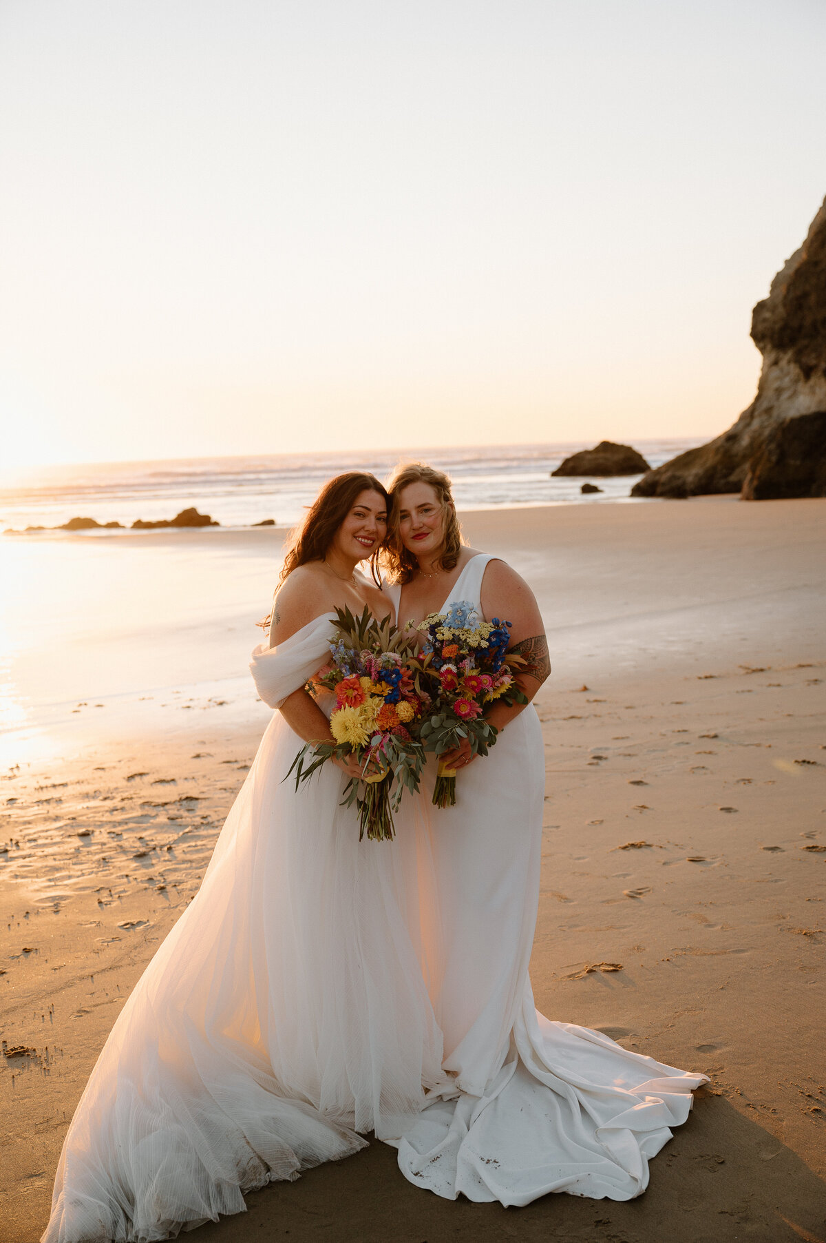 Oregon coast LGBTQ wedding Photos Oregon