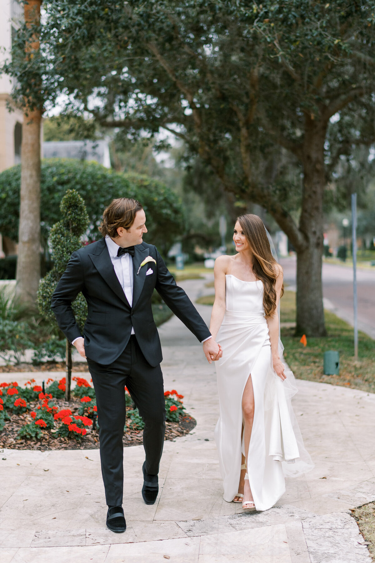 Kristen Weaver Photography Orlando Florida Destination Worldwide Wedding Photographer Named Top Wedding Photographer in World Editorial Fashion Inspired Clean Film Digital KWP Soft Classic32