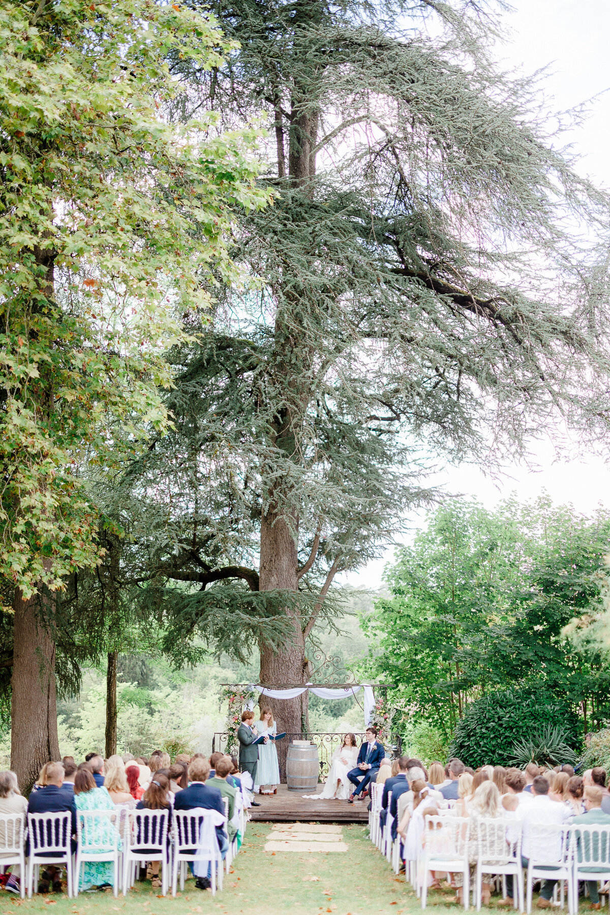 Modern_Chic_Chateau_Valouze_Destination_Wedding_Photographer-31