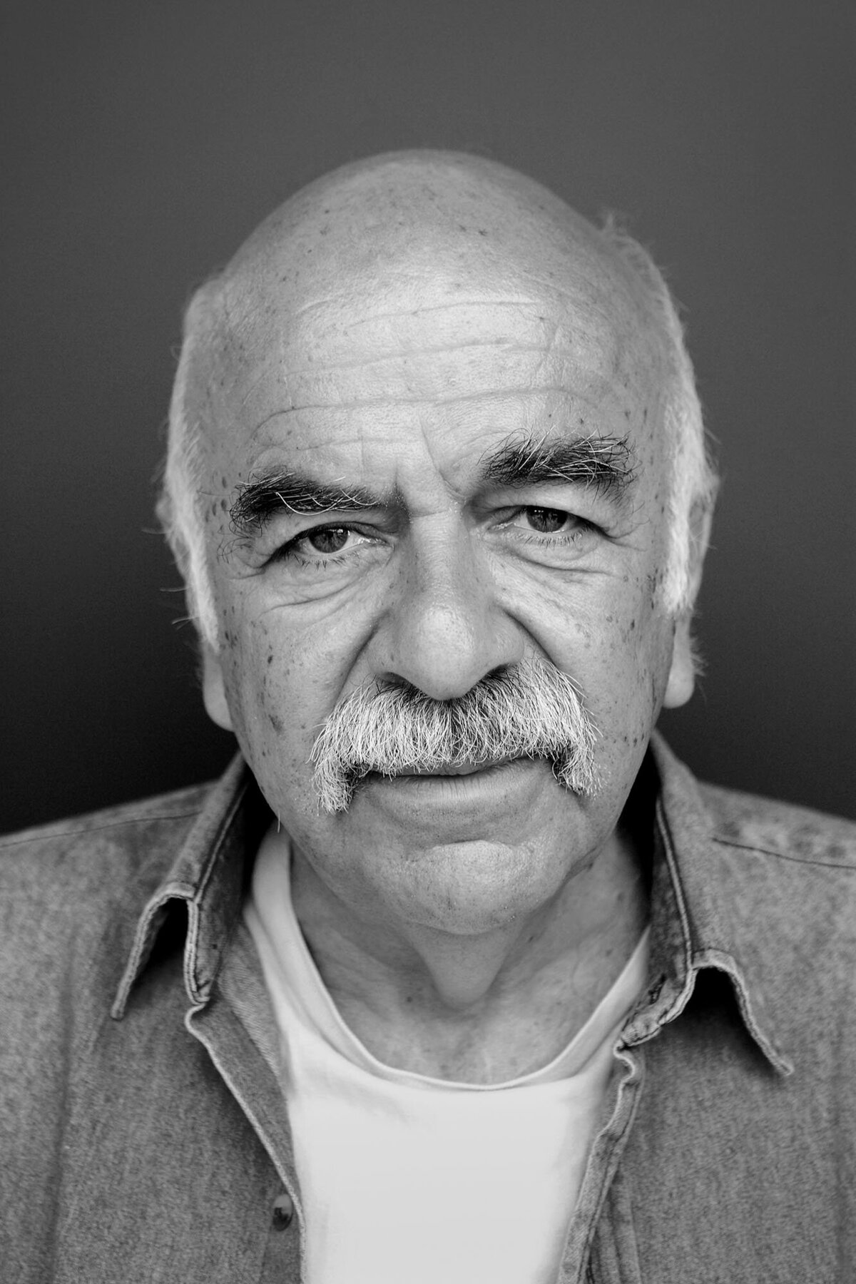 Bart Van der Moeren - Portret - 039 - Enrique Vargas