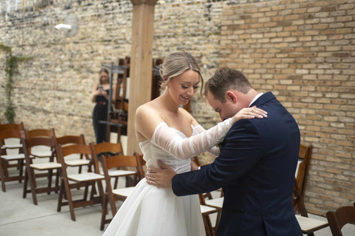 Couple dancing candid at wedding party