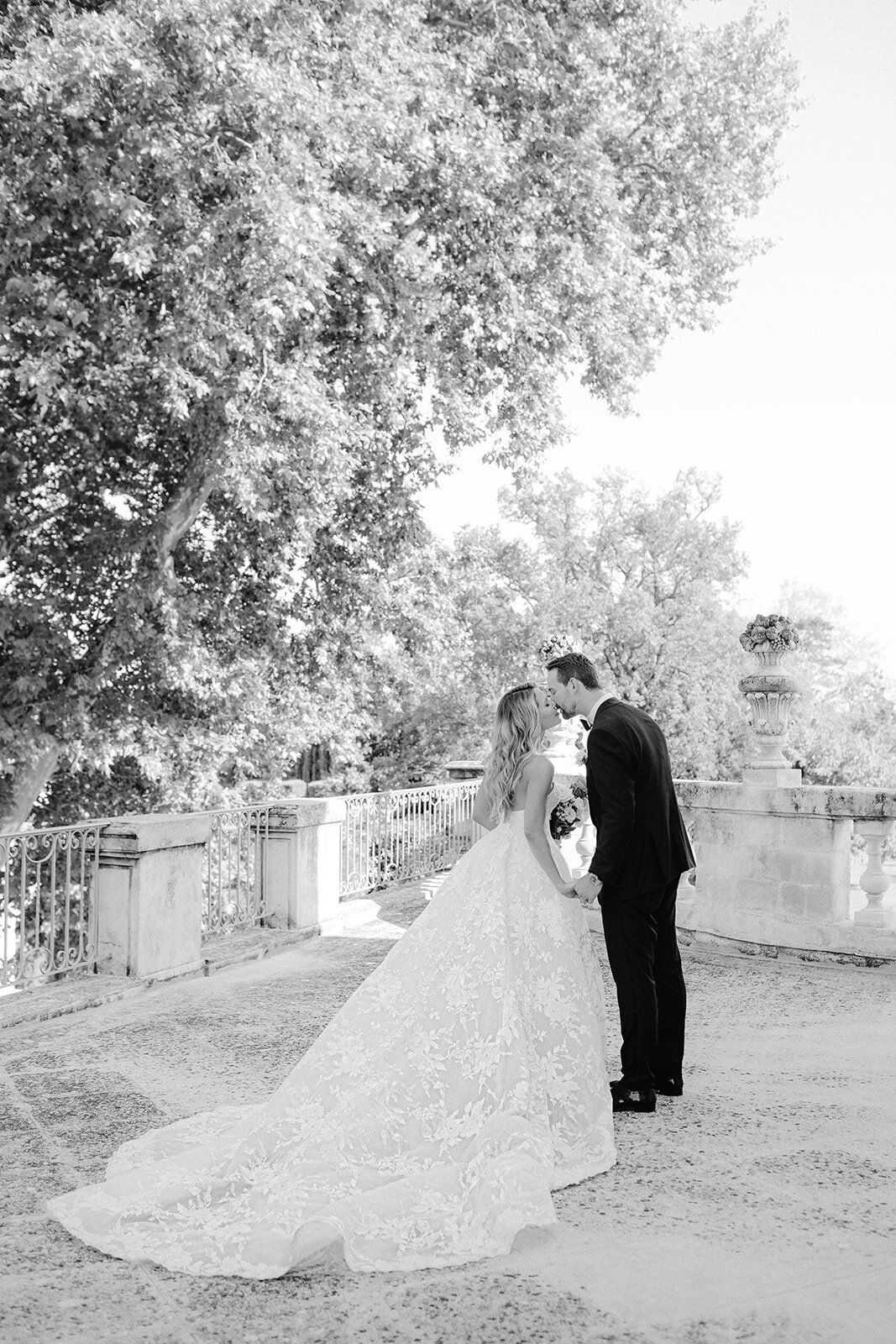 Chateau-de-Tourreau-France-wedding-by-Julia-Kaptelova_Photography-0147