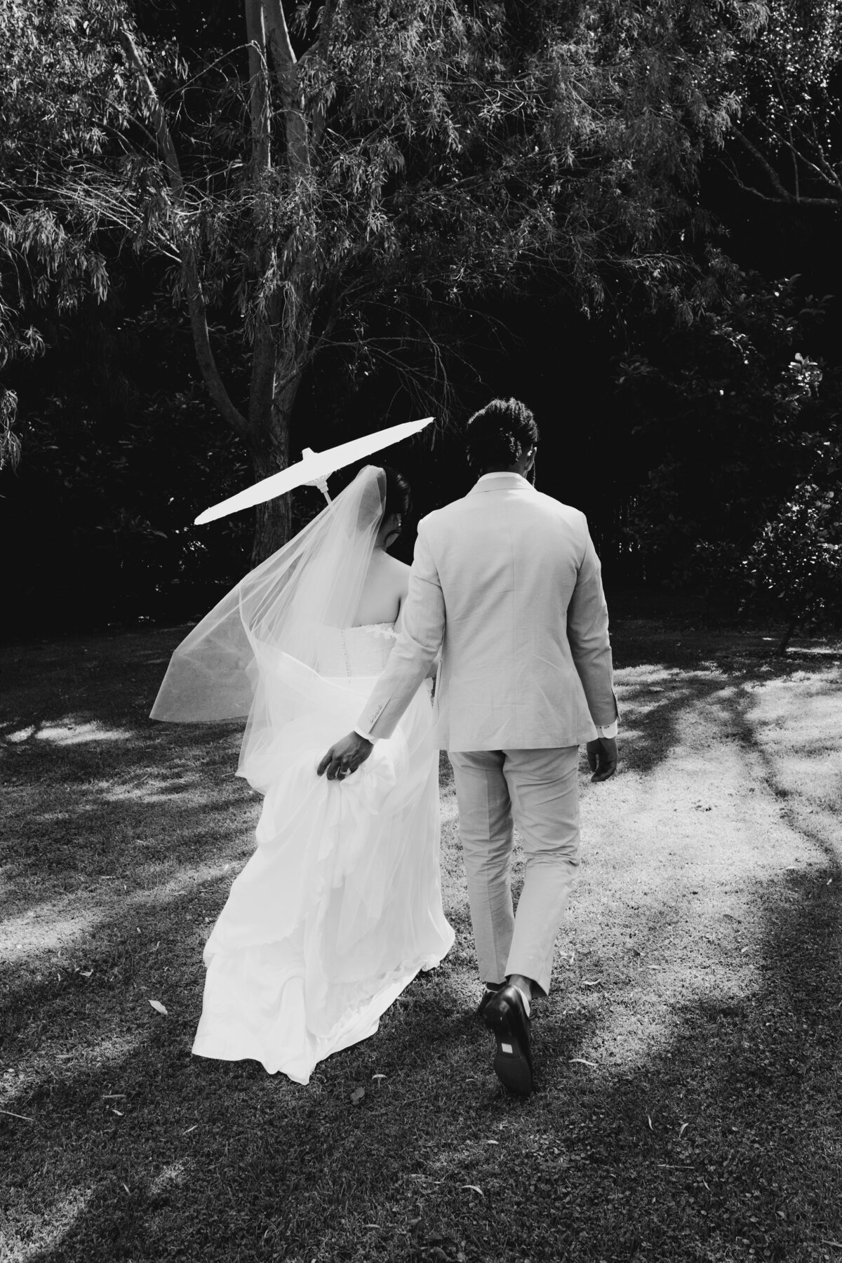 SNEAK PEEKS-2886