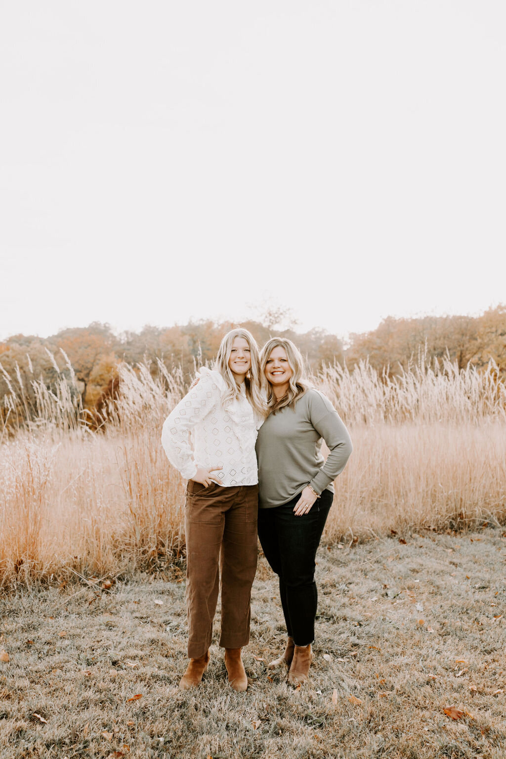 christina_ney_photography_wedding_engagement_lifestyle_photographer_dubuque_iowa_wedding_planning_assistance_adventurous_bold_laidback Family Photography64