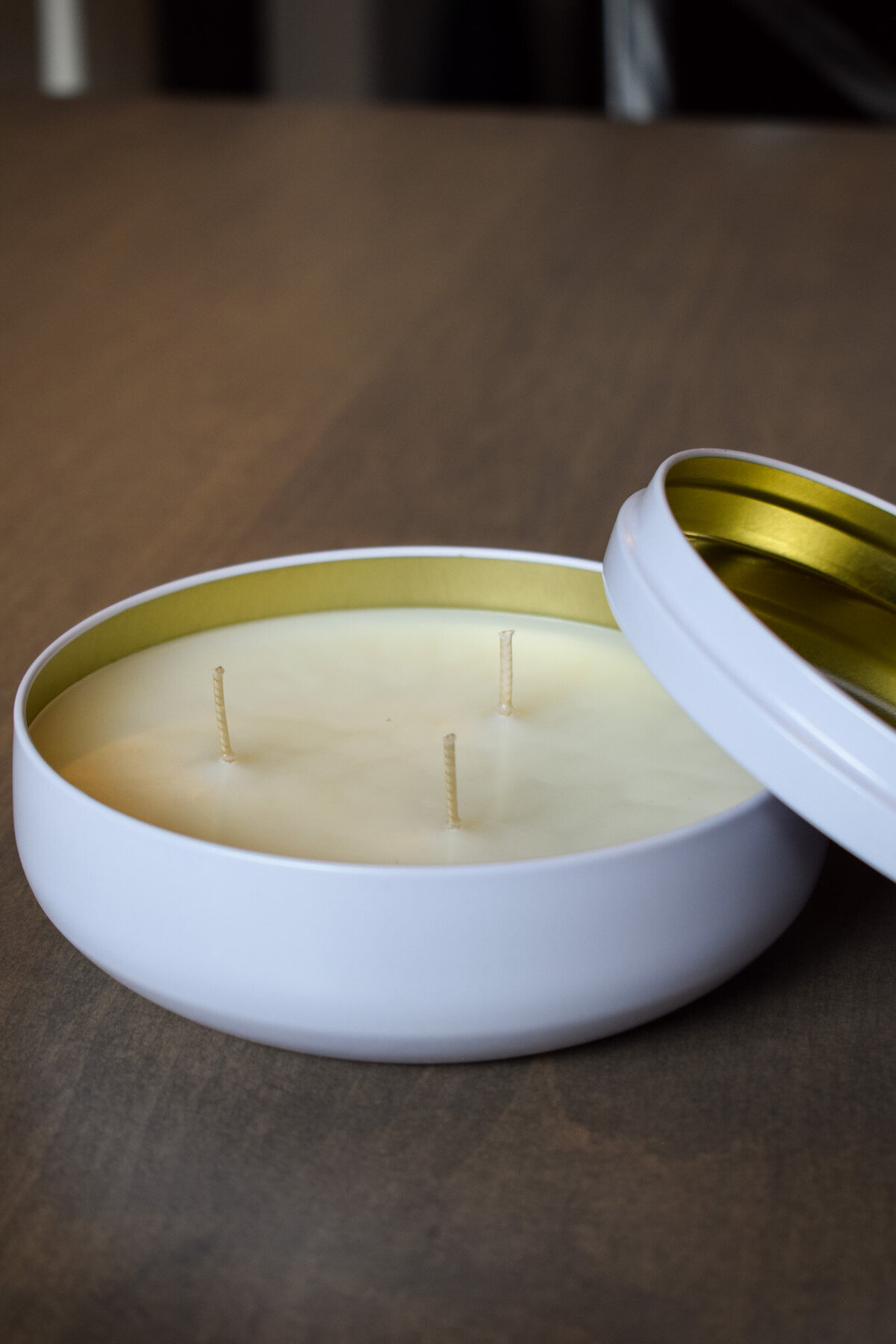 White Tin