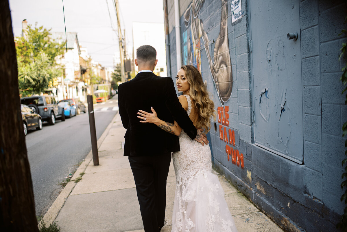 CescapheBallroom_PhiladelphiaWedding_TaylorNicollePhoto-96