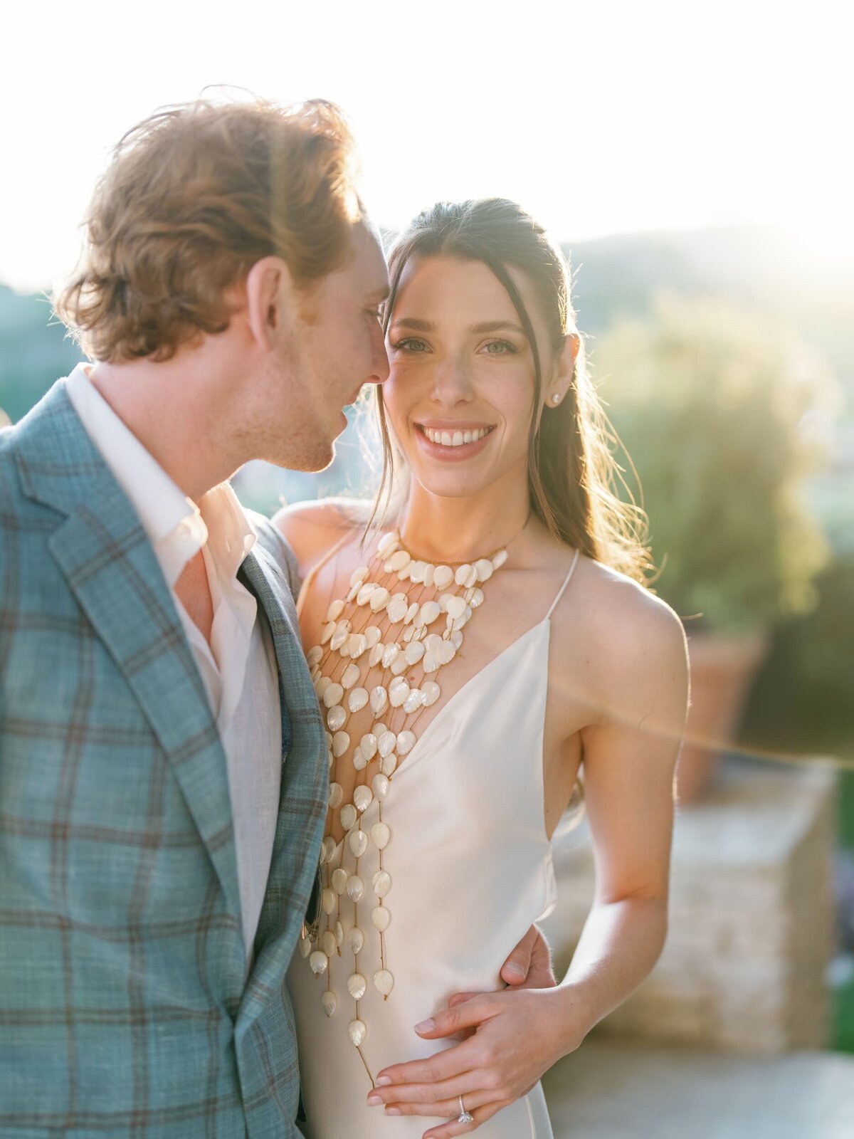 Destination_Wedding_Couple_France