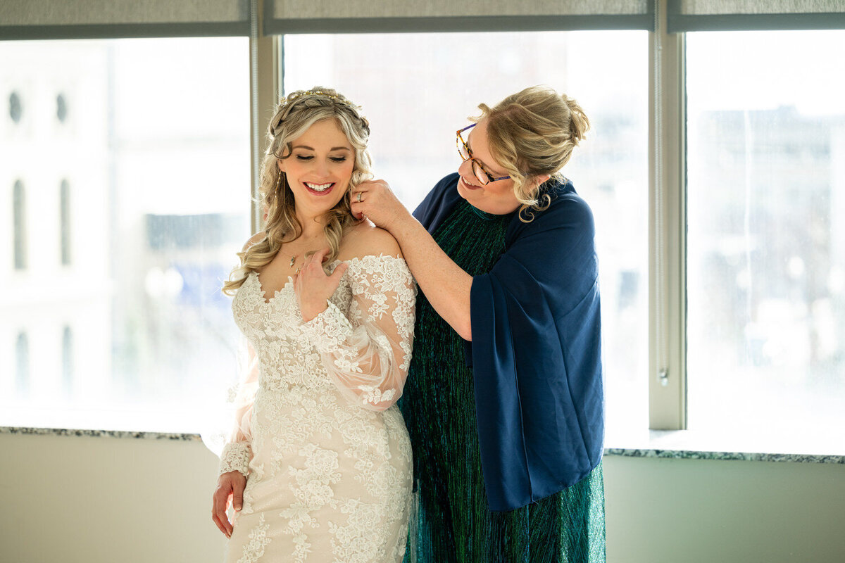 Weddings_Canton_049