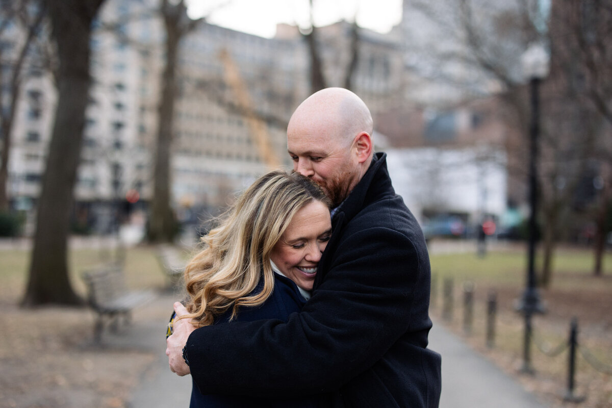 candid-boston-engagement-photographer-zev-fisher114