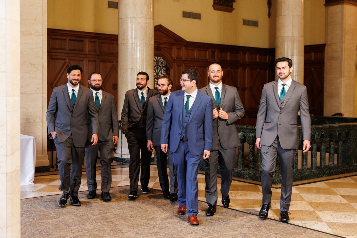 12-grand-rapids-city-flats-hotel-wedding