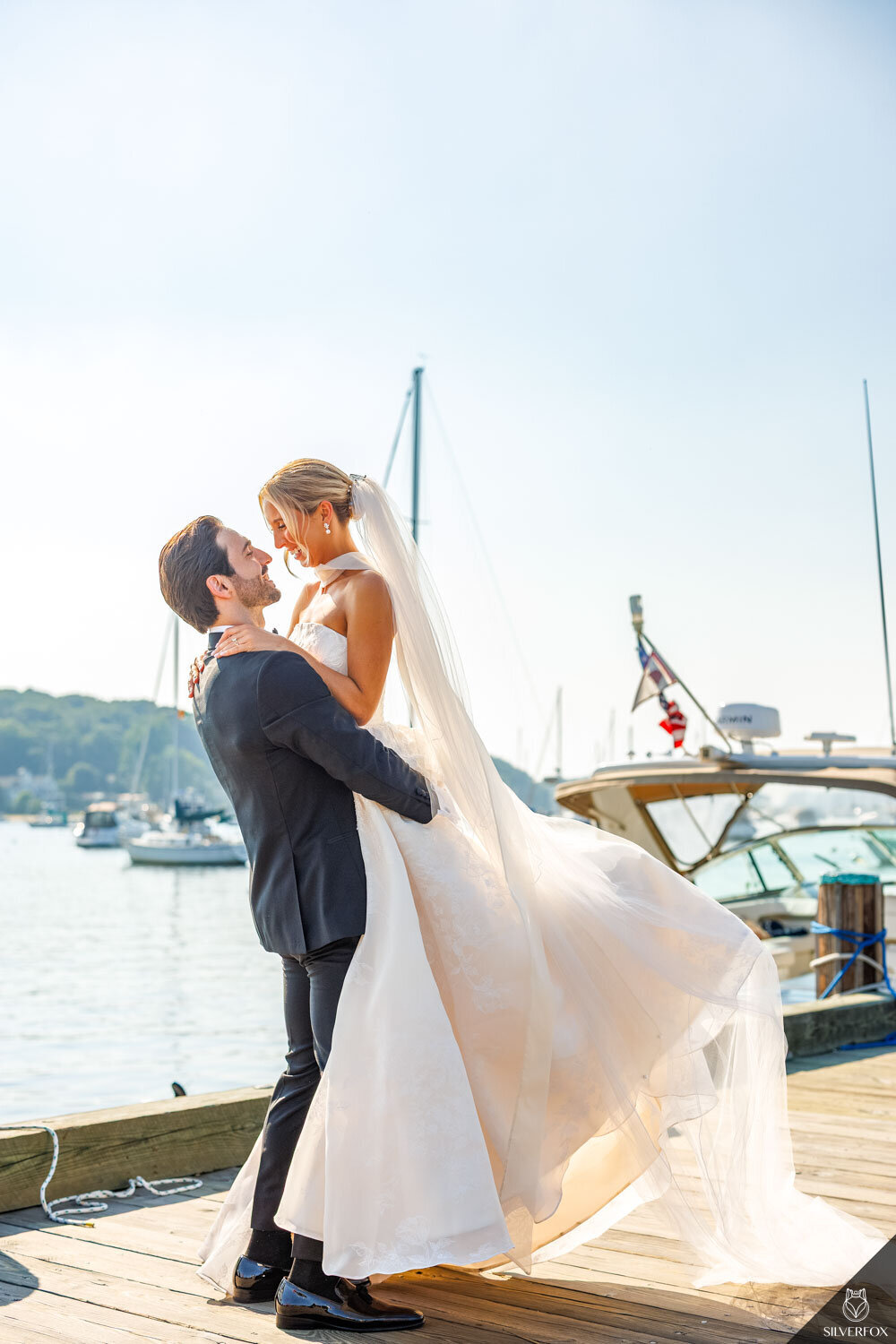 simply-white-bridal-ny-bride-wedding