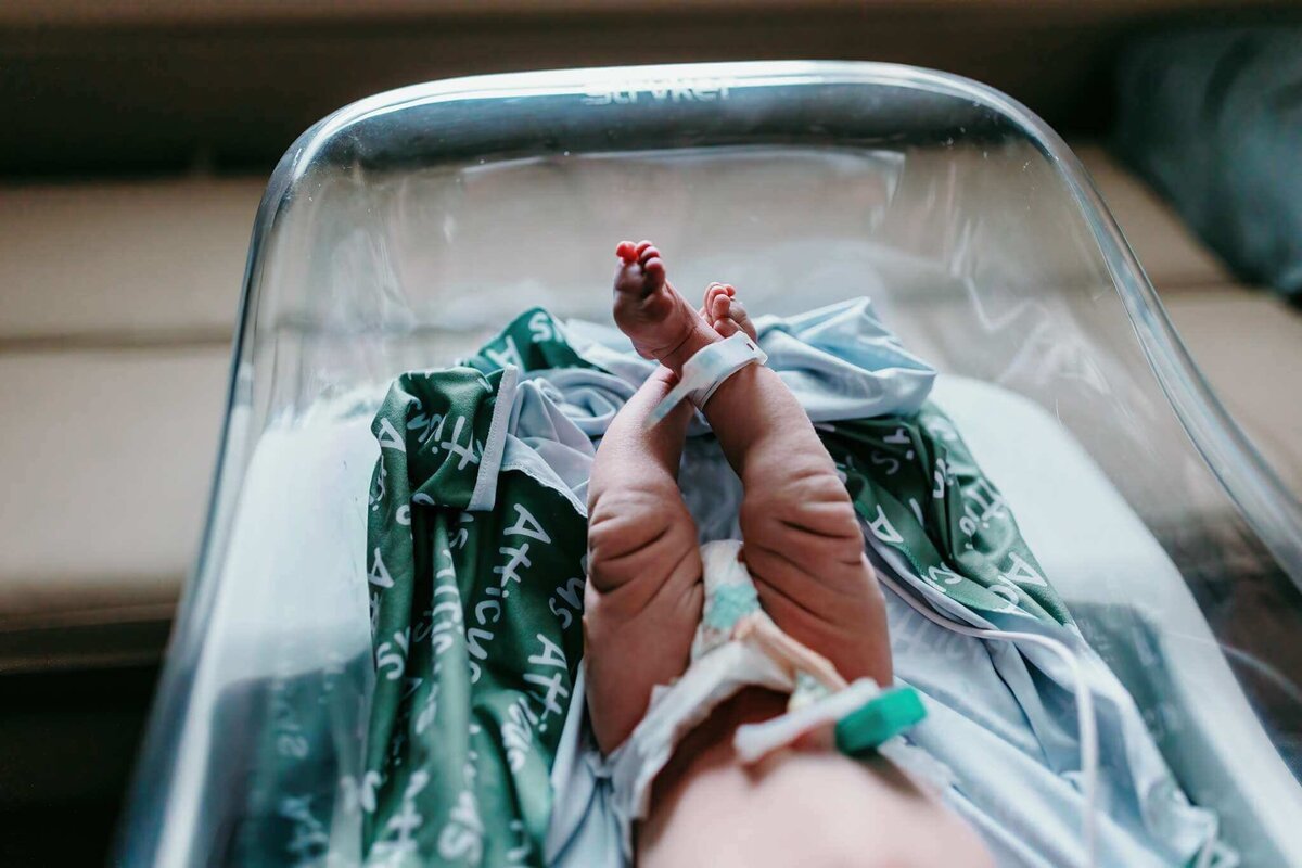 NW Arkansas fresh 48 photographer, fresh 48 photography near me, fresh 48 photos Northwest Arkansas, in hospital newborn portraits NW Arkansas