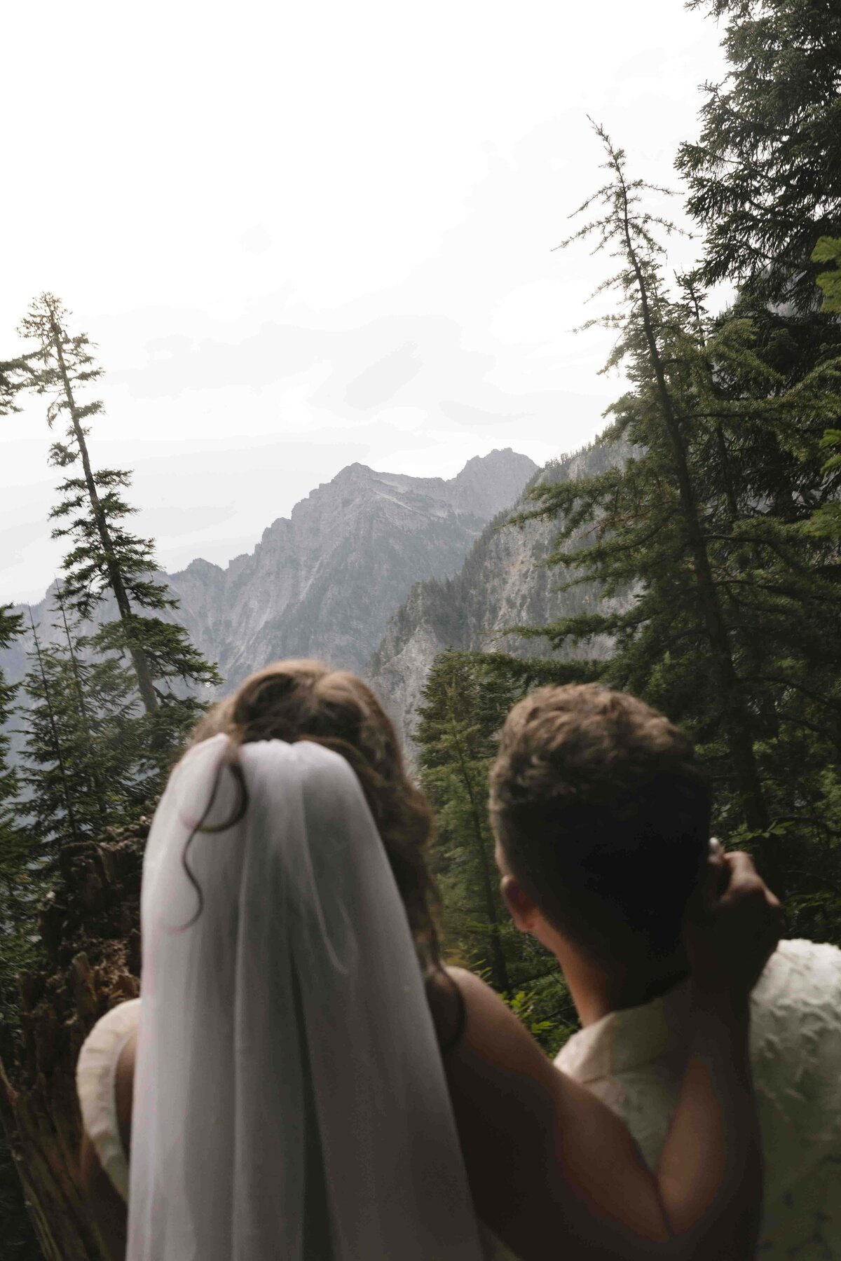 Backpacking wedding in the North Cascades