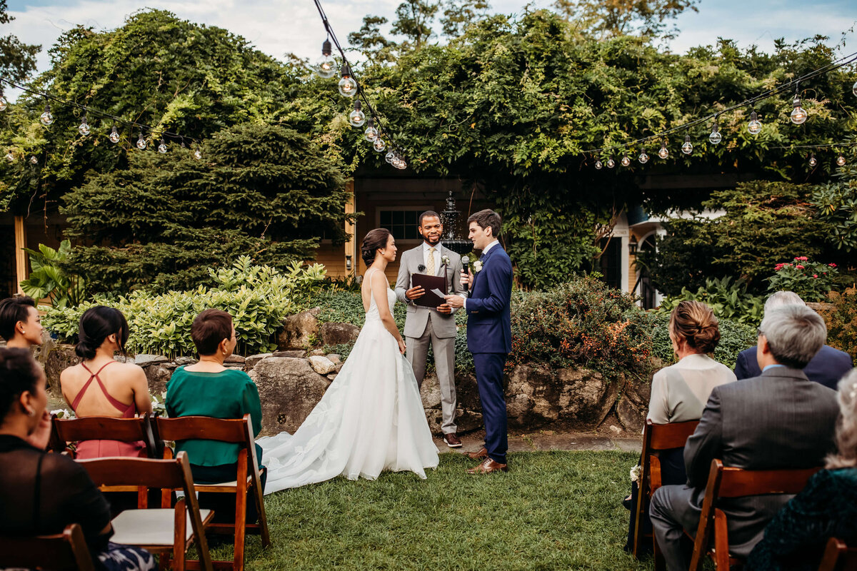 New_Hampshire_Wedding_Photographer_Bedford_Village_Inn-61