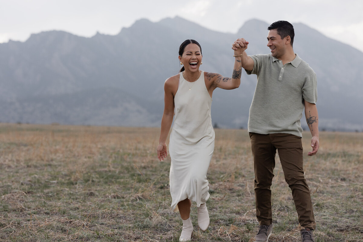 boulder-flatirons-engagement-session-76