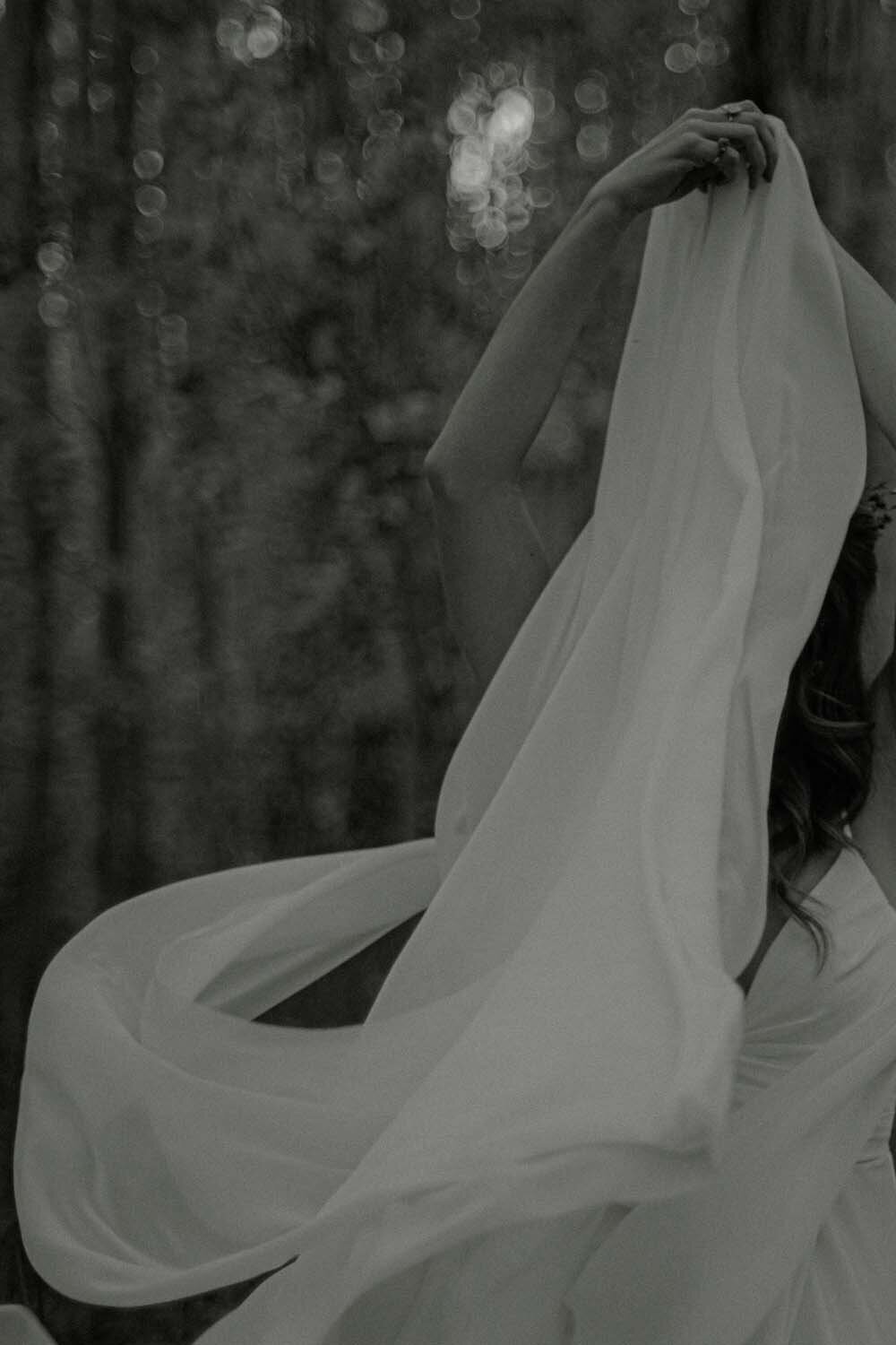 Andi_Nick_BridalPortraits_KikiCreates-35