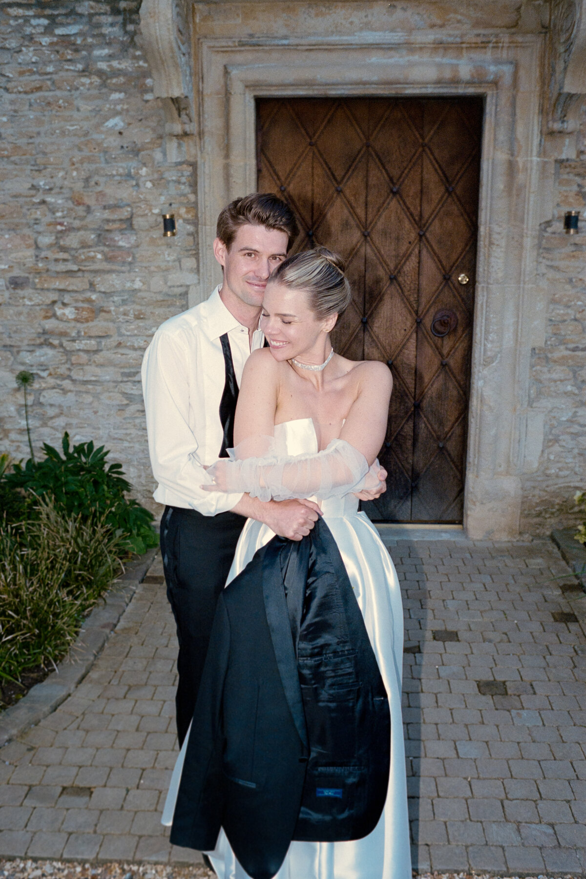 Couple portraits at Kin House