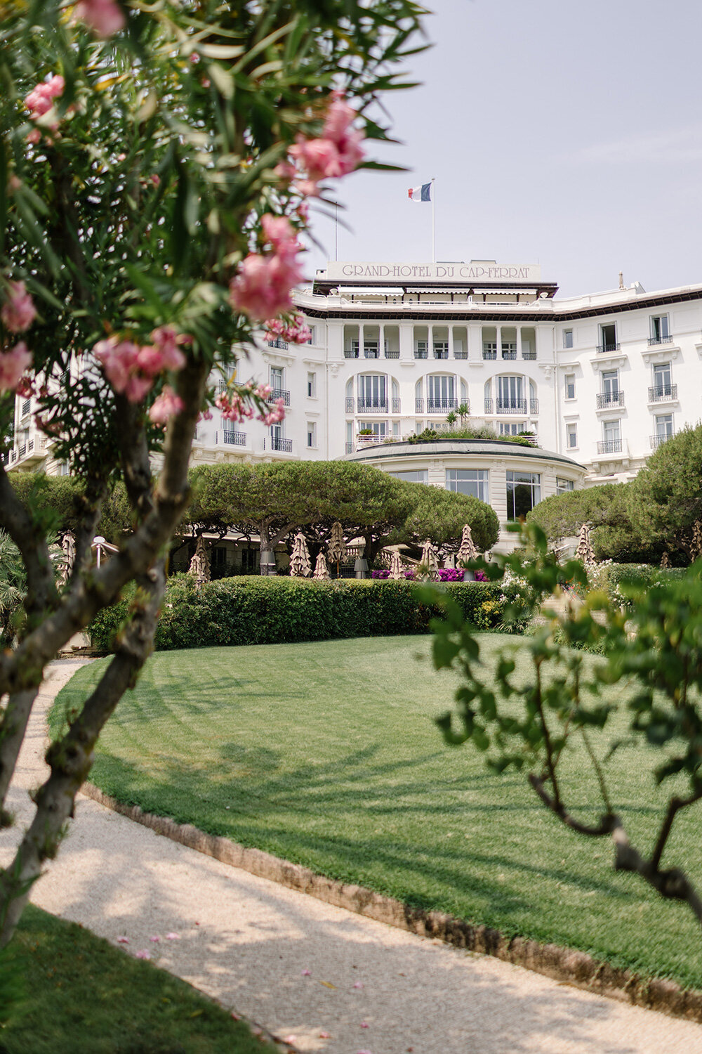 view of the back of grand hotel du cap ferrat