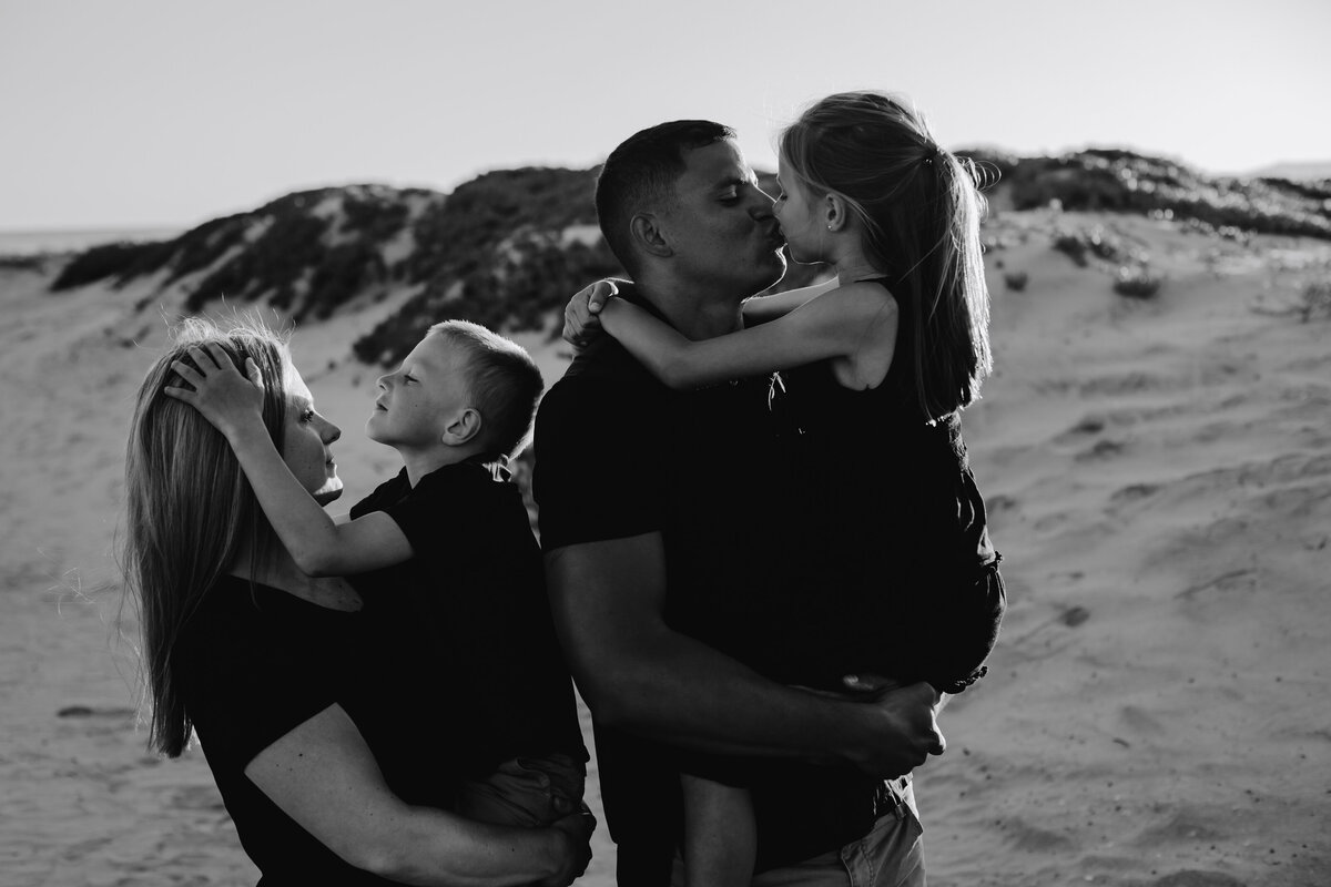 Katherine-Beth-Photography-san-diego-family-photographer-san-diego-family-coronado-family-photographer-hotel-del-family-photos-coronado-photographer-military-family-photographer-51