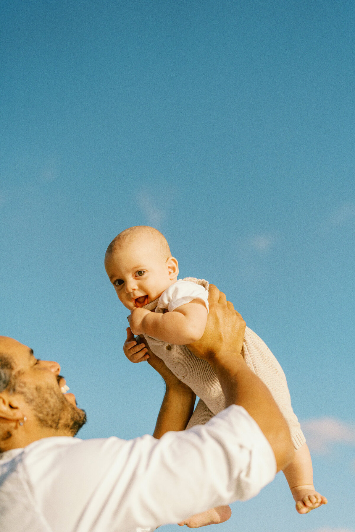 ellis-beach-sunrise-family-engagement-shoot-093