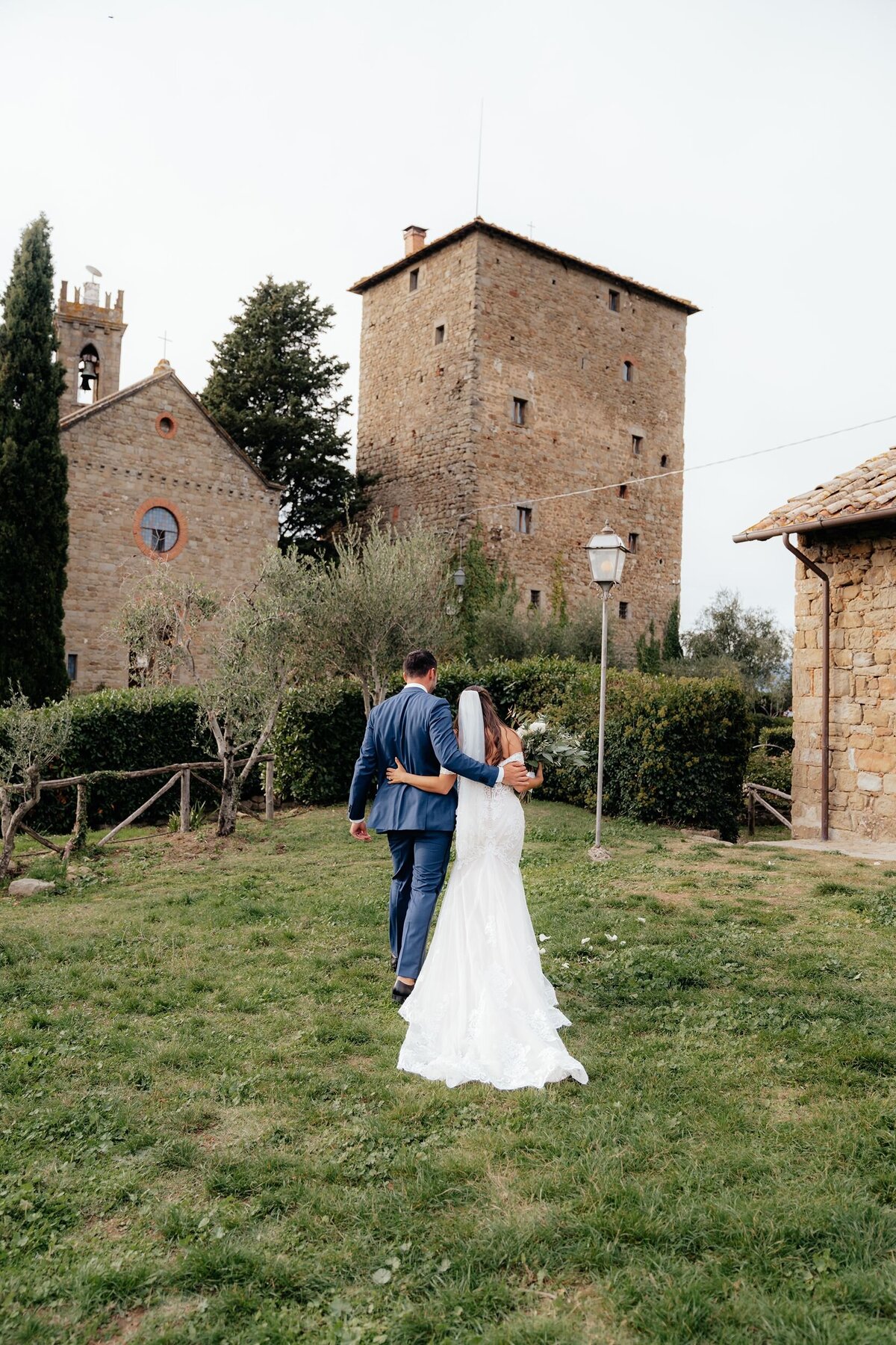 Pete-and-Brenna-Tuscany-Italy-Destination-Wedding-22