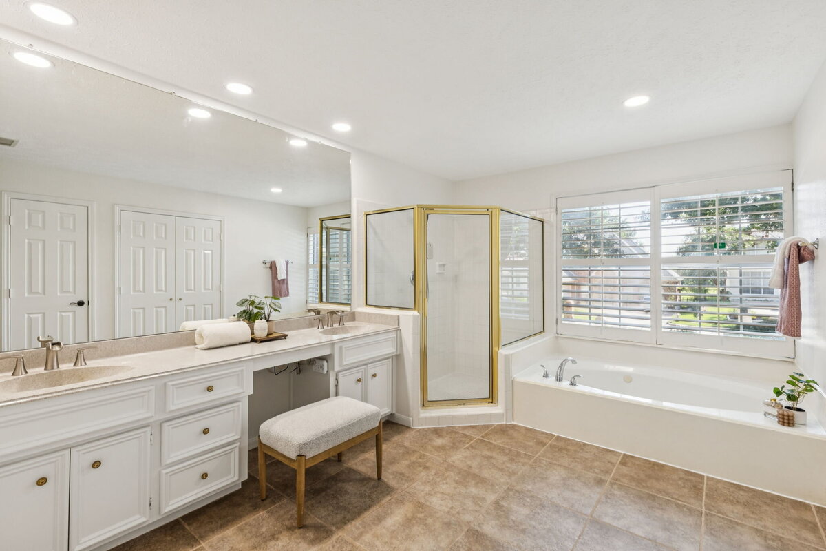 23-5713Firecrest_023