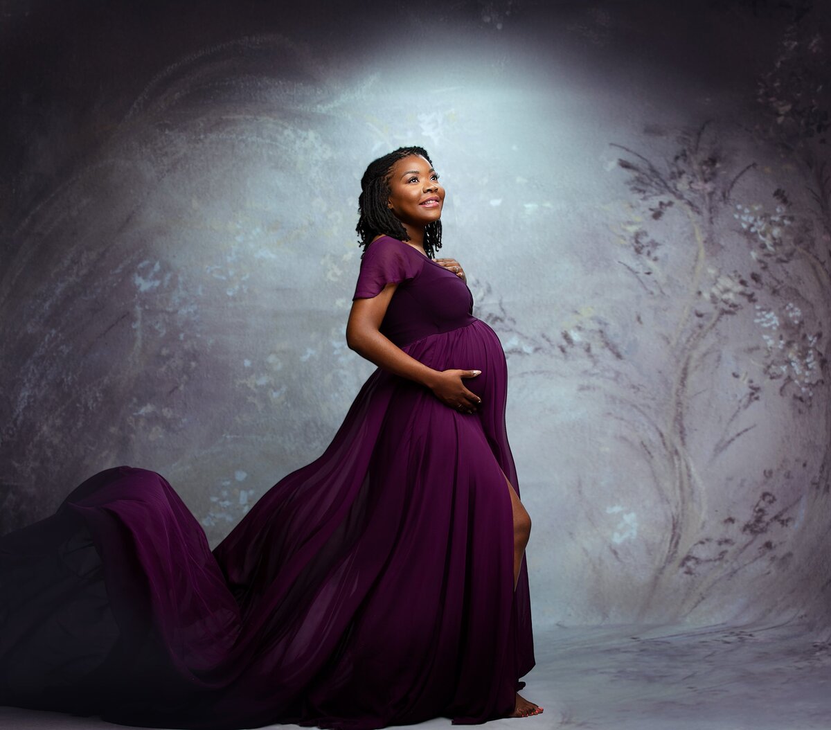 Maternity Gown Photoshoot | Phoenix Studio with Designer Wardrobe