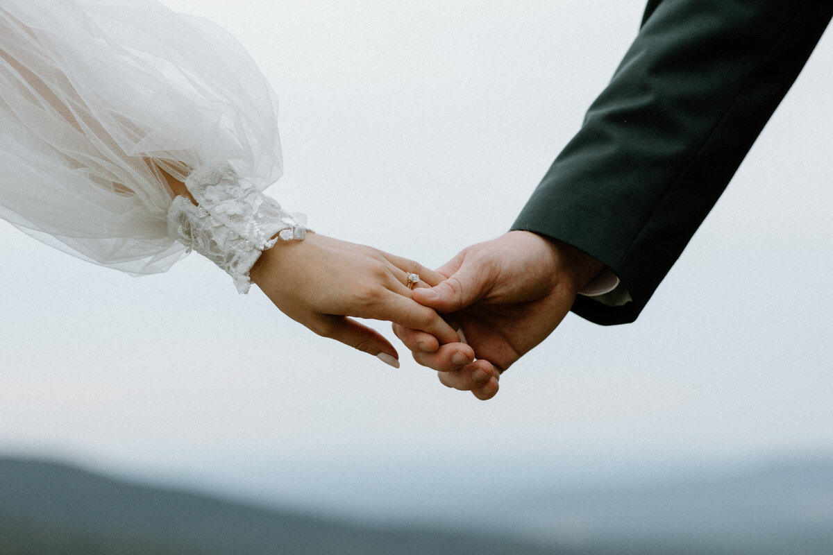 BlackwellWedding_SneakPeeks_LaurenZabelPhotography-38