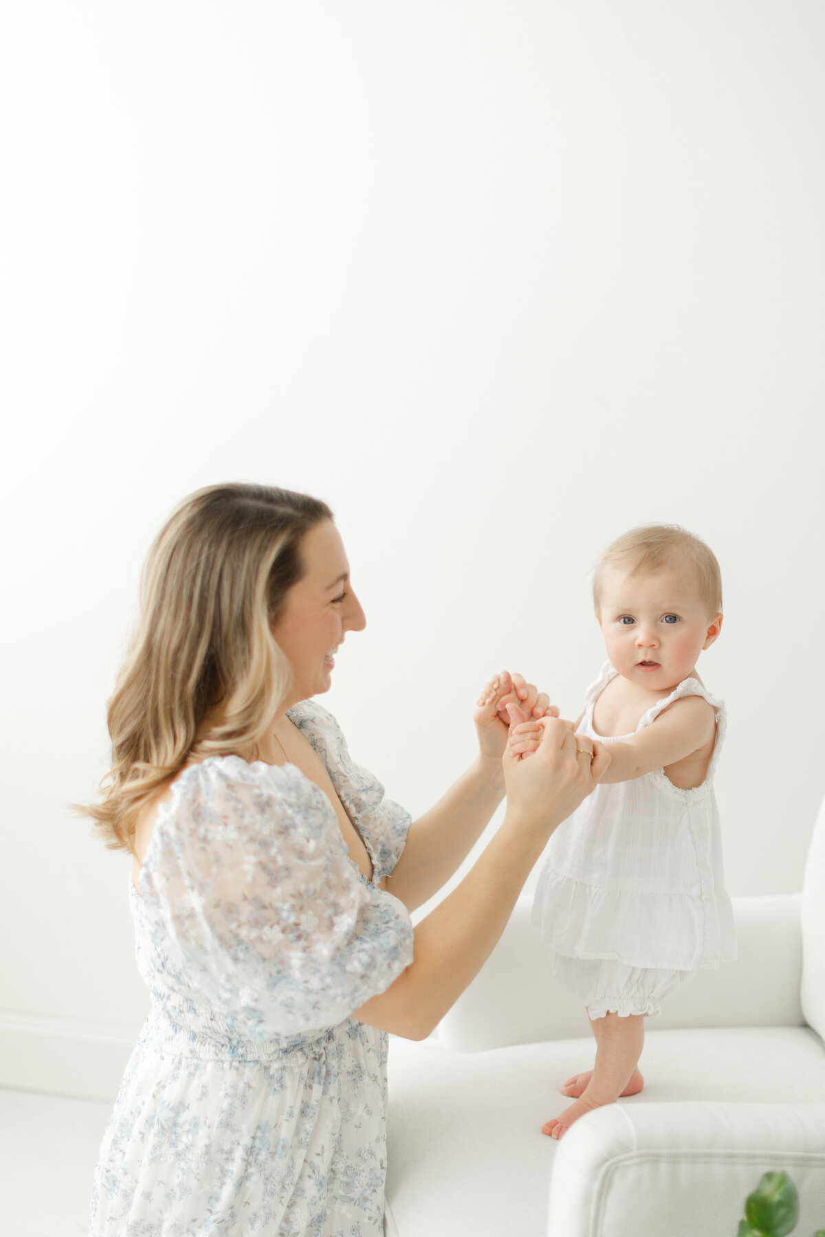 Philadelphia baby milestone portraits - 33