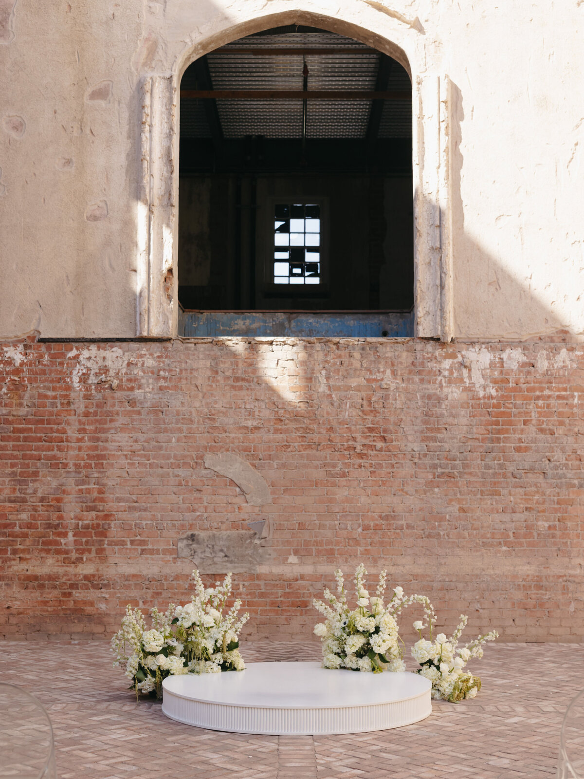 Cacie_Carroll@CacieCarroll_ElecticSpringWedding_TheAbbeyPHX_PhoenixArizona-121