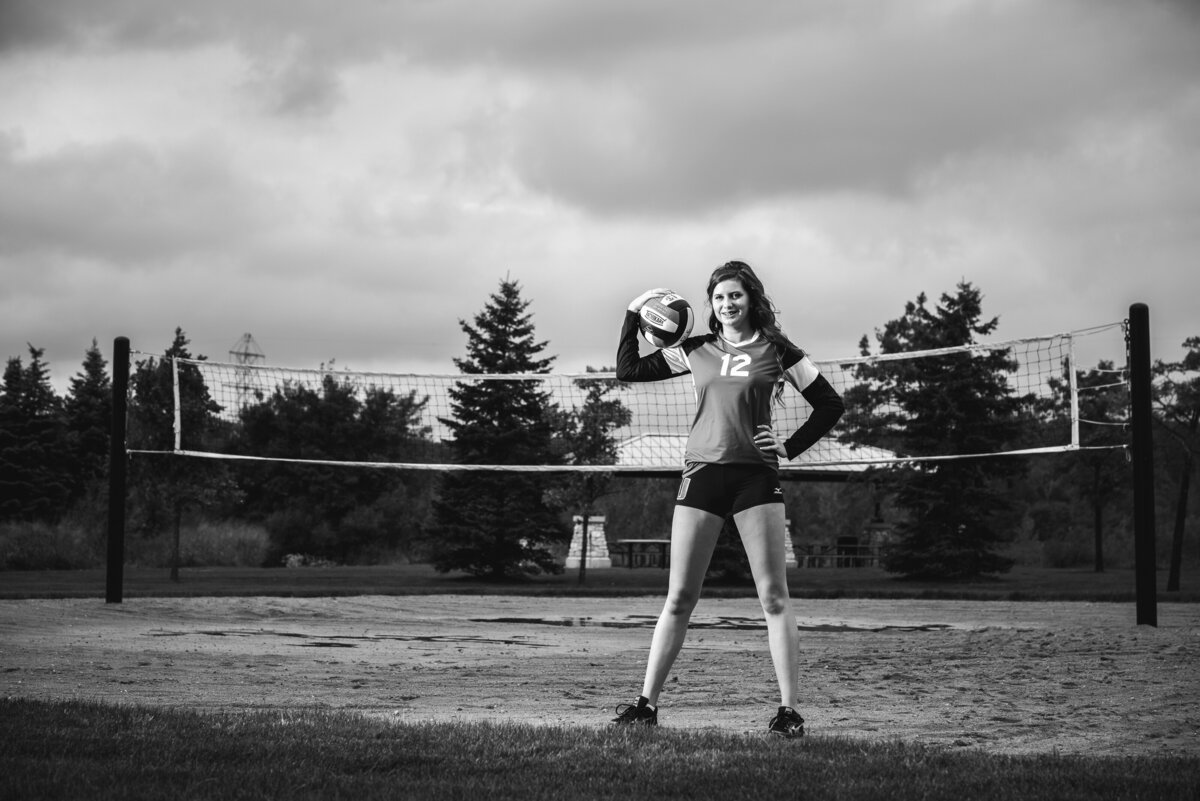 Grand-Haven-MI-Best-Sports-and-Hobbies-Senior-Pictures-16