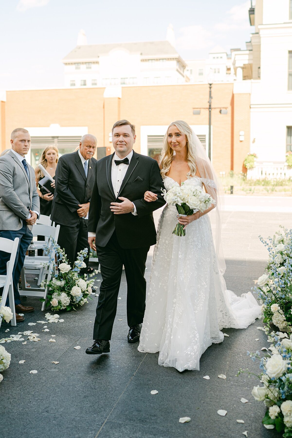 Hotel Carmichael Wedding Alison Mae Photography_1912