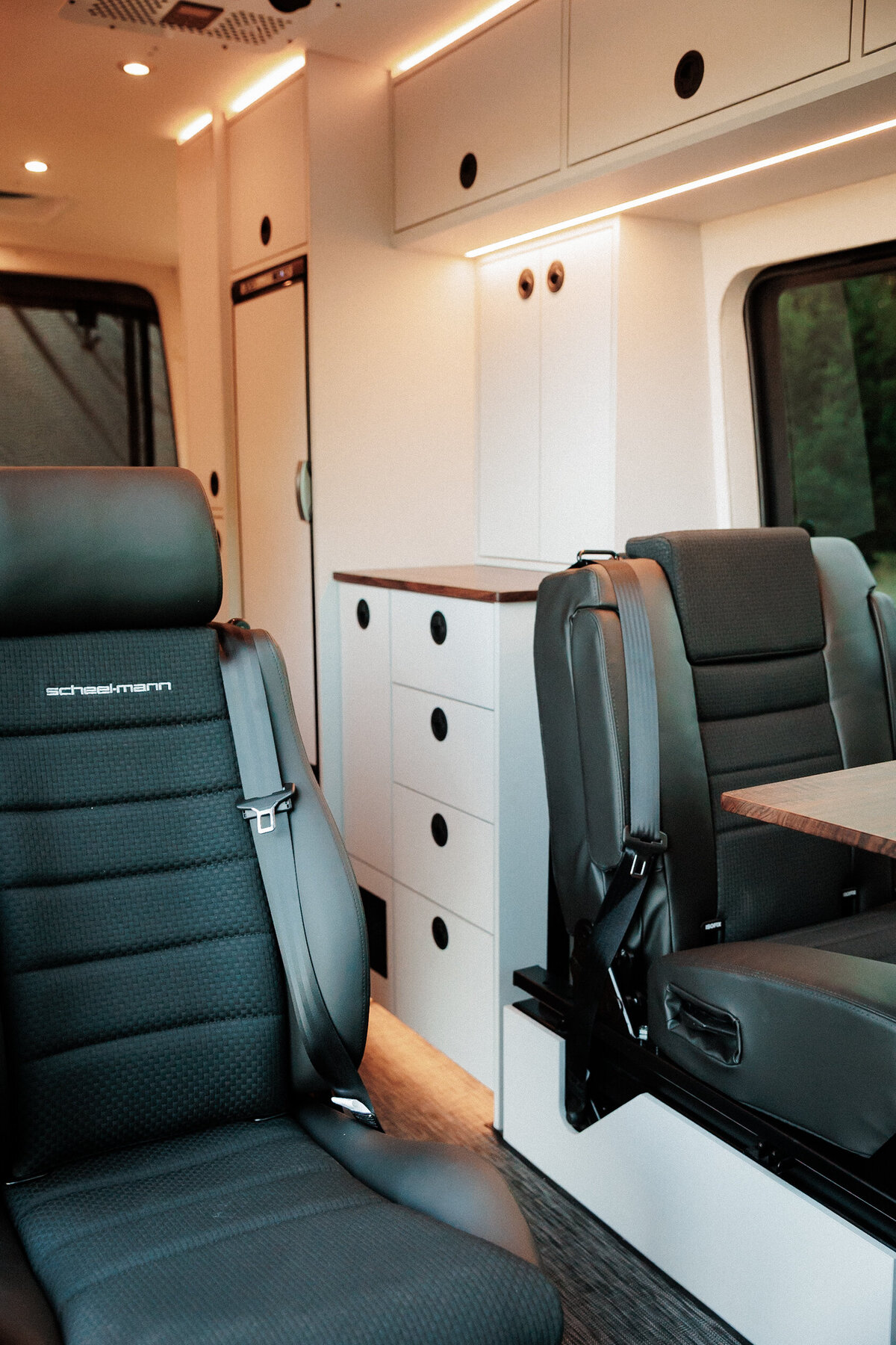 2_WooleyBugger250829_BMV_SlowFastcreative_1691