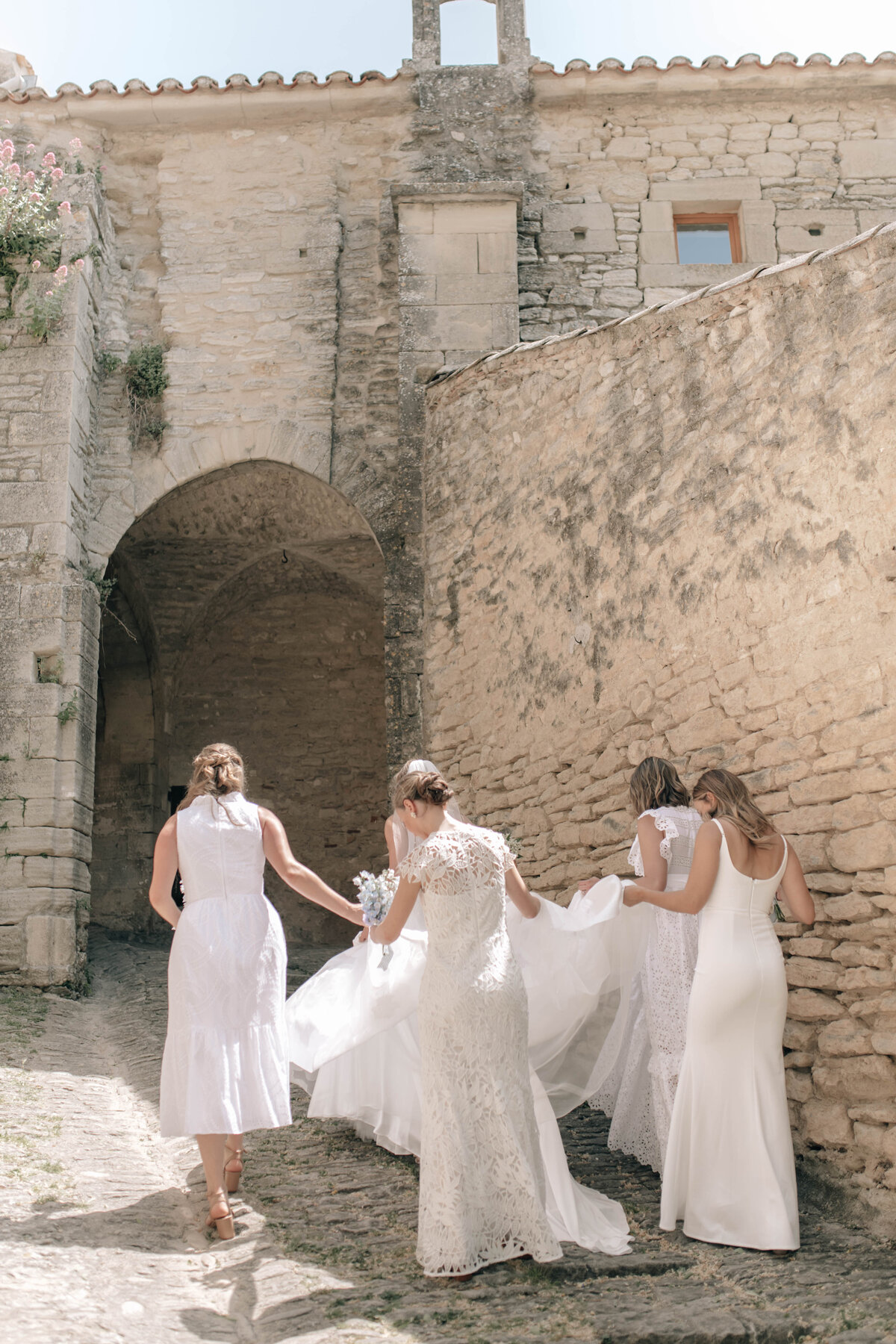 Flora_And_Grace_Provence_AirellesGordes_Wedding_Photographer-31