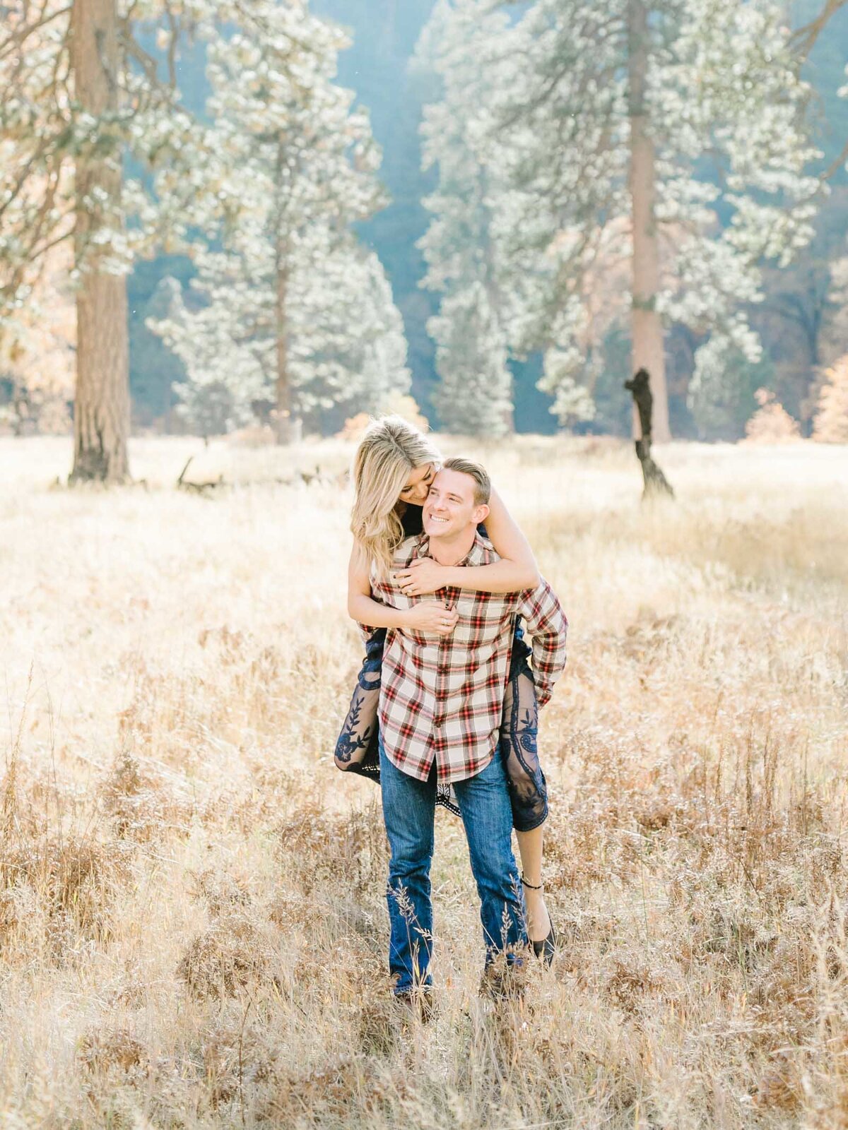 yosemite-engagement-session-22