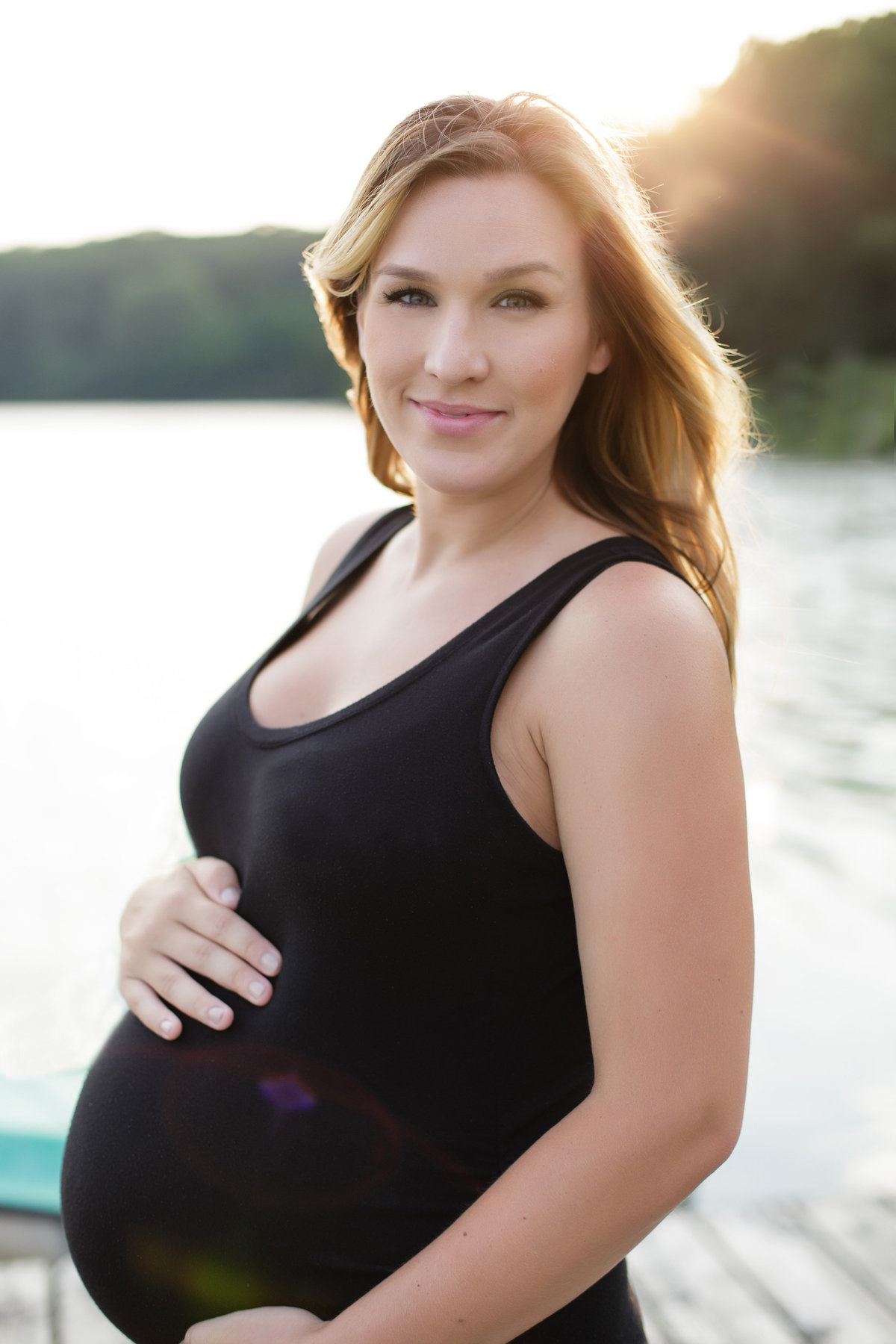 Maternity photo by the lake - Jen Madigan - Naperville Maternity Photographer